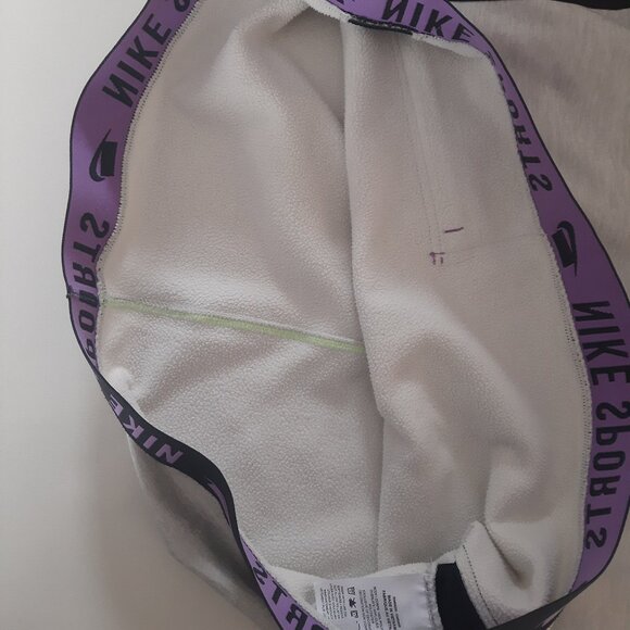 Nike Therma Crew Neck - Gray Sweatshirt - Men's Medium - Picture 11 of 12